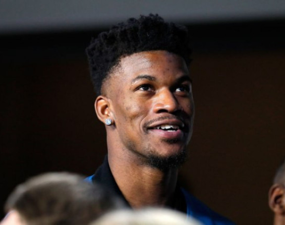 Saga se nastavlja - Džimi Batler ne odustaje od trejda!