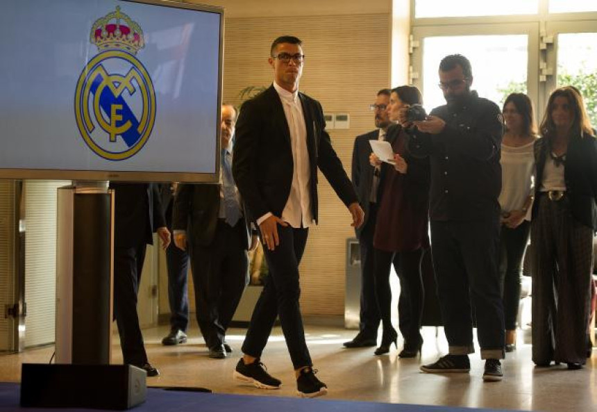 Kristijano Ronaldo – prvi milijarder fudbala