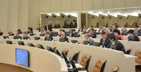 Borba za debele koverte i otpremnine