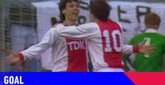 Video: Dan kad je "De Mer" video Van Bastenovo čudo!