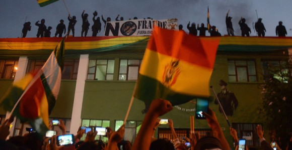 Моралес тврди: Државни удар у Боливији