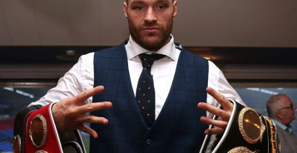 Фјурију одузет појас!