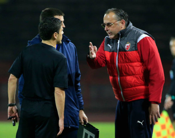 Звезда без "Грофа" Божовића у "вечитом дербију"?!