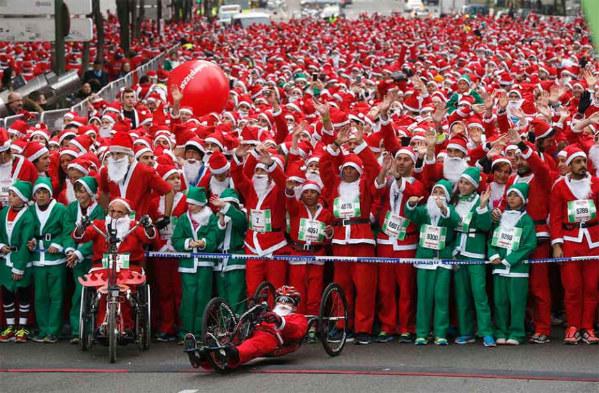Održana trka Djeda Mrazova