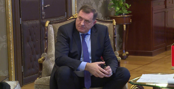 Dodik krenuo Milovim stopama