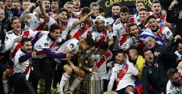 FINALE NAD FINALIMA: Drama, suze, River šampion!!!