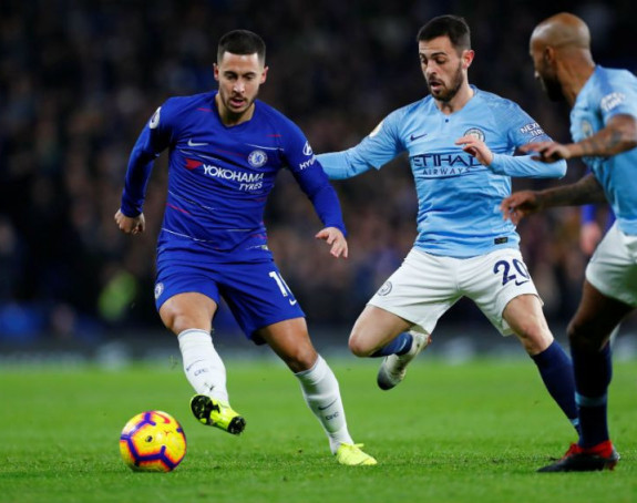 Прича: Деветка лажна, десетка права...