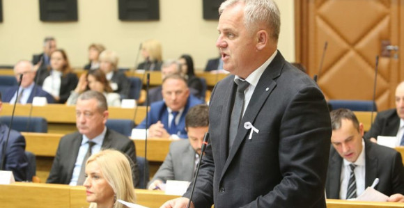 Станић: "Велике рибе" смјестити у затвор