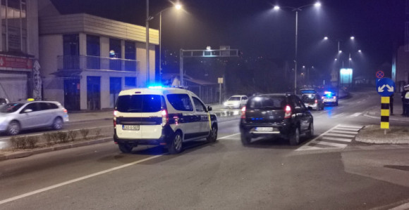 Teška nesreća: Automobilom udario pješake
