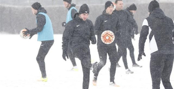 Partizan: Tavamba još nije došao... A Vujadinović...?!