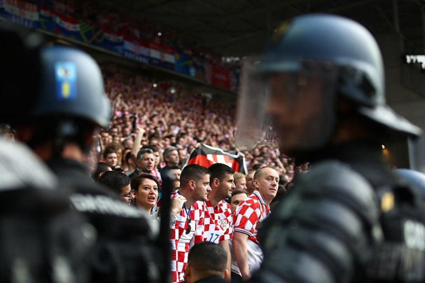 Policija pred Hrvatska-Srbija: Pazite i šta pevate!