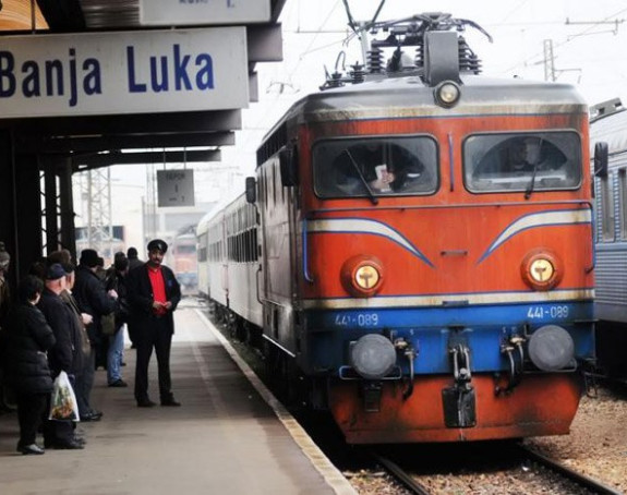 Сутра о зајму за “Жељезнице РС“