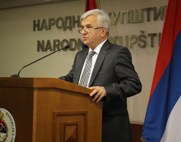 Чубриловић хвали Парламент Српске