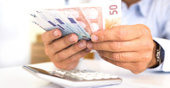 Kolike su plate u Evropi i kod nas