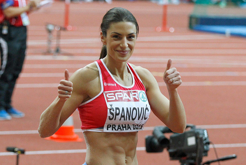 Trijumfalan start sezone za Ivanu Španović!