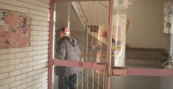 Mjesecima ležala mrtva u stanu