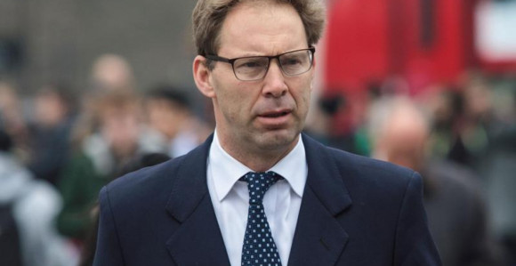 Elvud: Teroristima suditi u Hagu