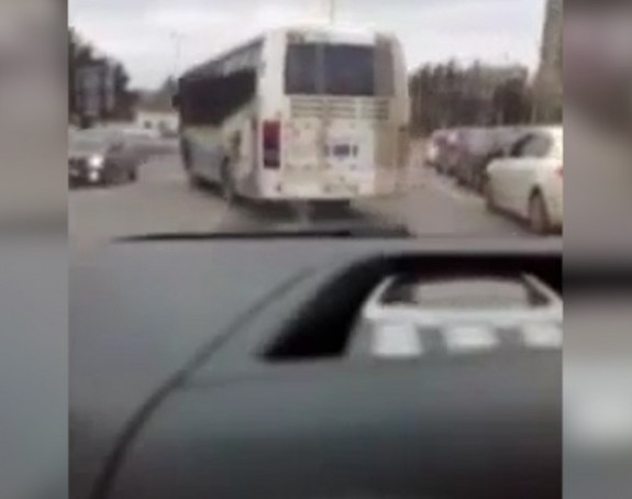 Bahato ponašanje vozača autobusa