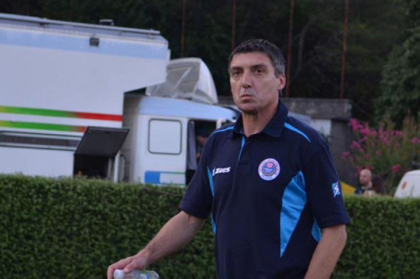 Vinko Marinović preuzeo "Zmajiće"!
