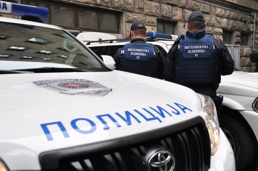 Uzeli 10.000 evra od investitora