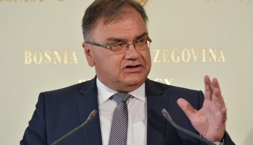 Teška situacija s izbornim zakonom