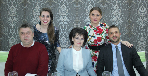 Свечано поводом Дана жена 