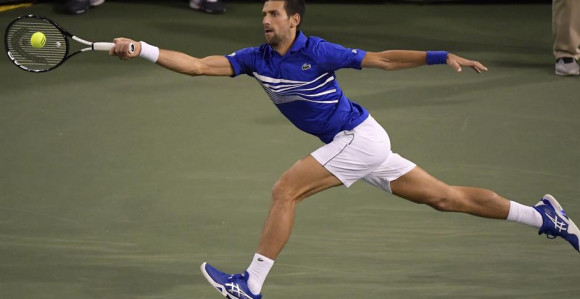 Video: Kad ga Nole "lomi"!