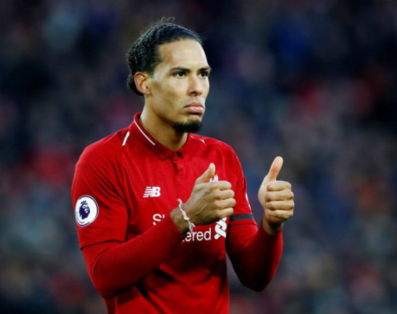 Неће Ван Дајк нигдје, Ливерпул појачава уговор!