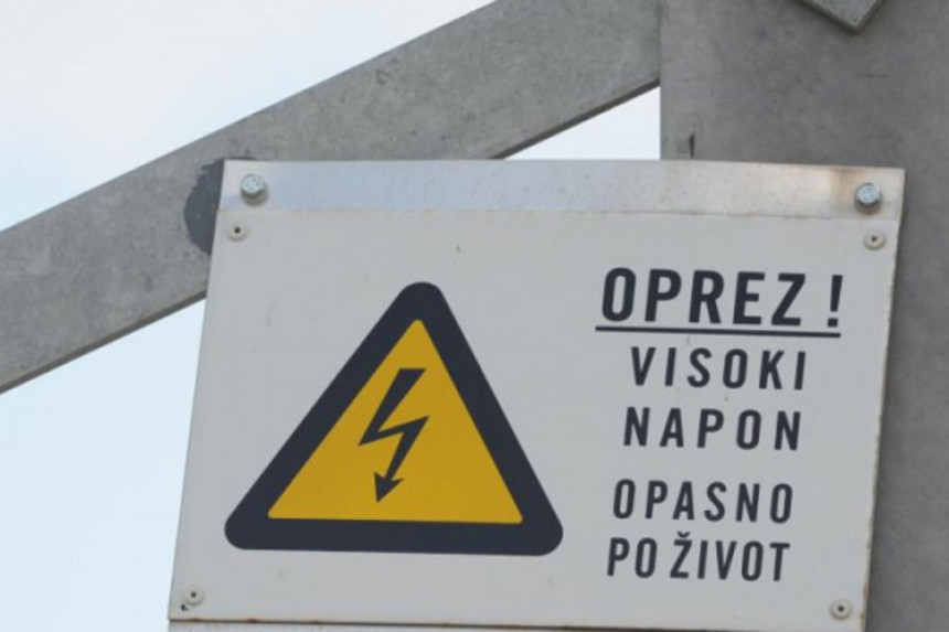 Povrijeđeni od udara struje
