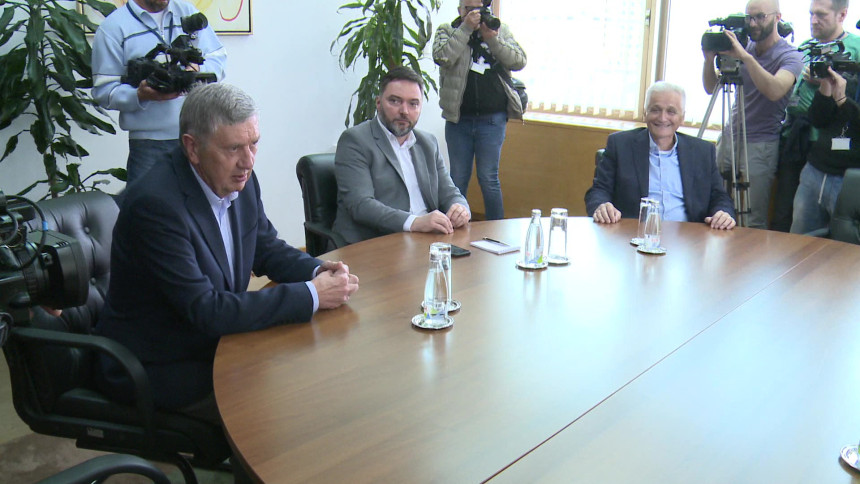 SNSD i SDA bez rješenja o SM