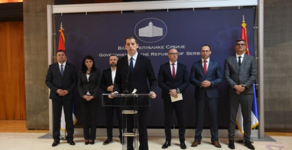 Srbi odlučili: Idemo na izbore