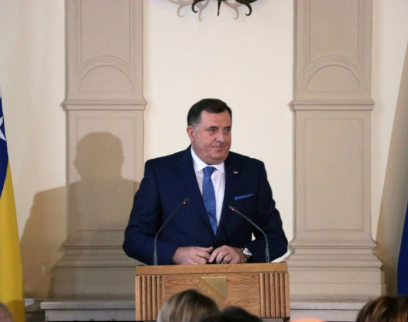 Dodik: SDA krši ustavno pravo