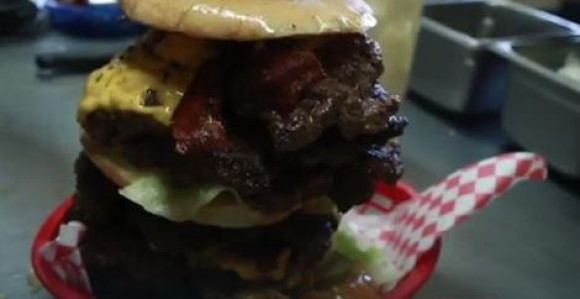 U SAD-u ludi za Marjanovićem: Na meniju i ogromni Boban burger!