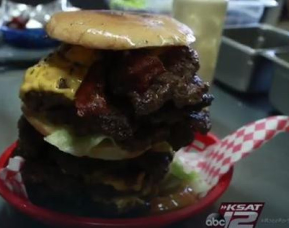 U SAD-u ludi za Marjanovićem: Na meniju i ogromni Boban burger!
