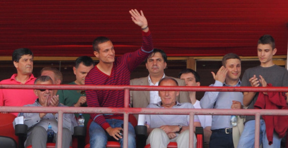 Nemanja Vidić trener Zvezde? "Vezan sam za nju!"