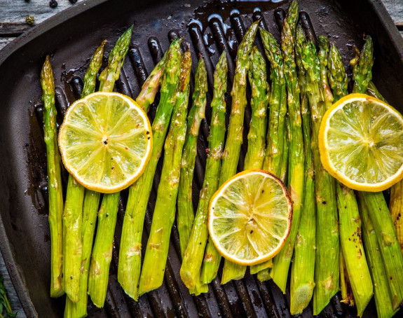 Citrusi i špargla "čiste" jetru