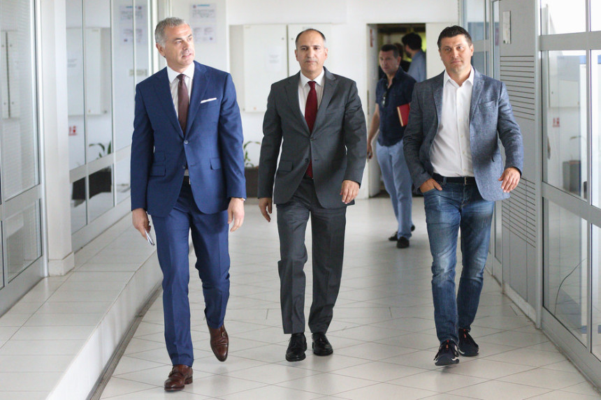 Analiza: Zvezdina (ne)realna pojačanja ovog ljeta...