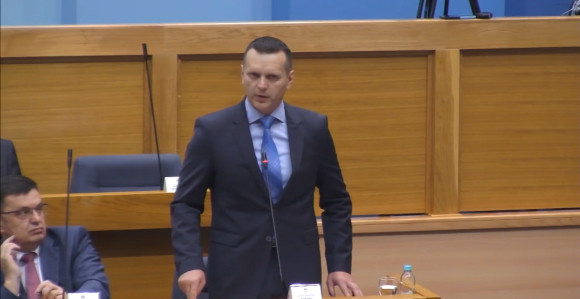 Pravda samo za Lukačevu djecu?!