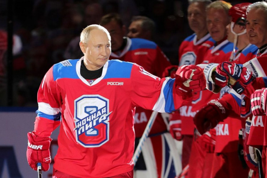 Putin ponovo zaigrao hokej