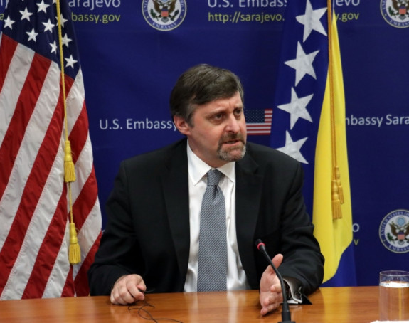 Amerika neće dići ruke od BiH