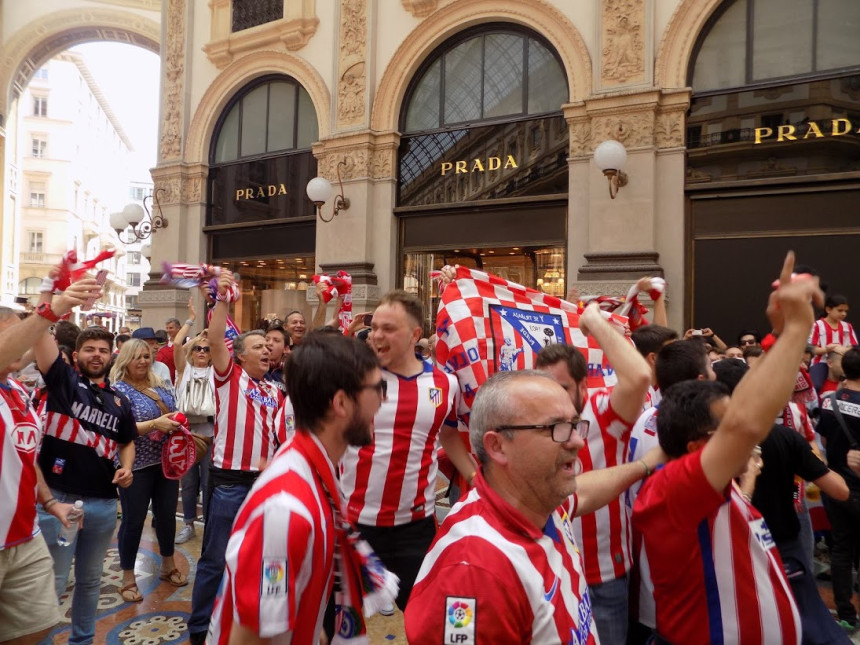 Ne žele rastanak! Hiljade navijača Atletika podržalo Simeonea!