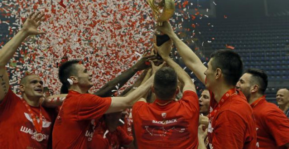 Mitrović o tituli: To mogu samo velike ekipe!