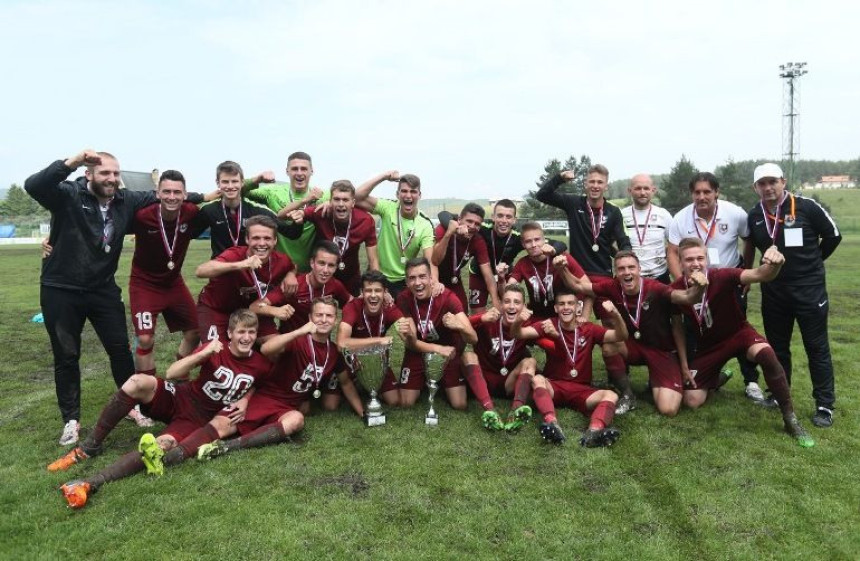 Sarajevo osvojilo ''Kup prijateljstva'' pobijedivši Partizan!