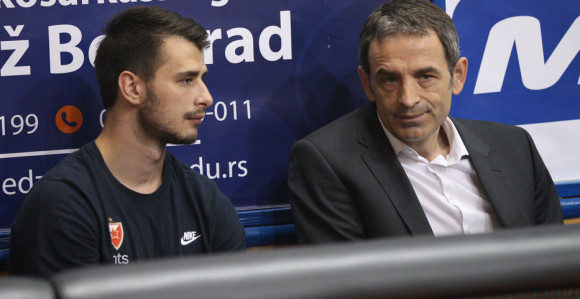 Zvezda blizu cilja, ali Topić grmi: Nismo tim!