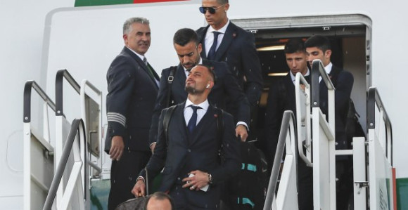 СП: Португалци допутовали у Русију!