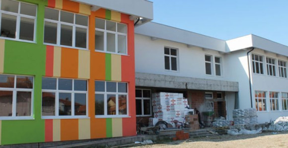 Nova škola za đake sa Ledinaca