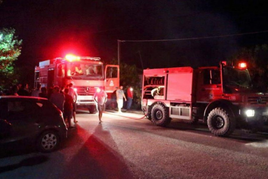 Zapaljena vozila turskog diplomate