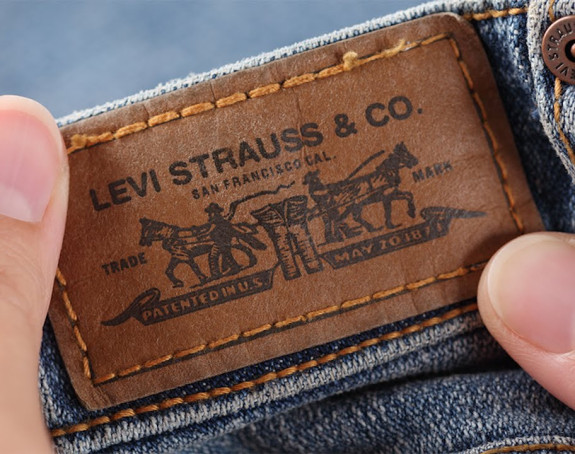 „Levi Štraus“ radi na farmerkama od konoplje