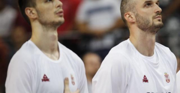 Zvezda: Simonović ostaje, Dangubić do 2018. godine!