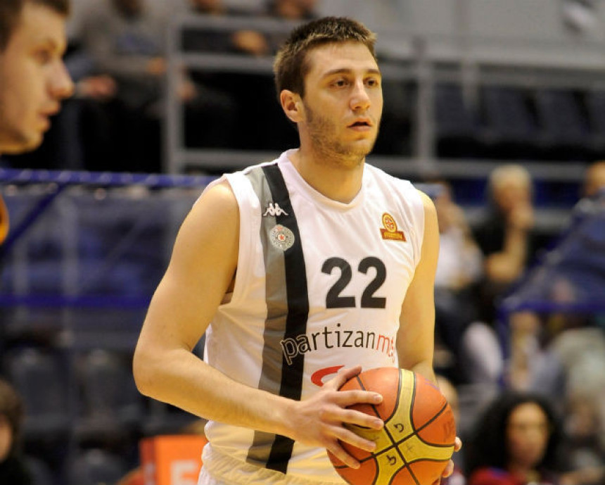 Čakarević ponovo u Partizanu?!